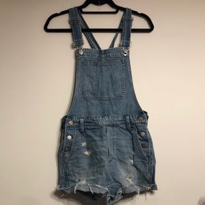 Madewell overalls! 🌀